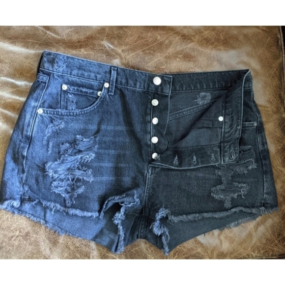 NWT Agolde Jaden High Waist Distressed Cut Off Denim Shorts | Festival | Size 32 - Picture 4 of 9
